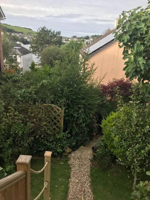 Bumble Bee Cottage Plymouth Exterior foto