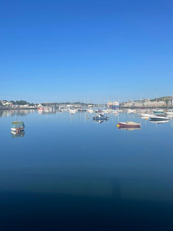 Bumble Bee Cottage Plymouth Exterior foto